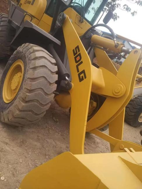 Tekerlekli yükleyici SDLG 956l: fotoğraf 6