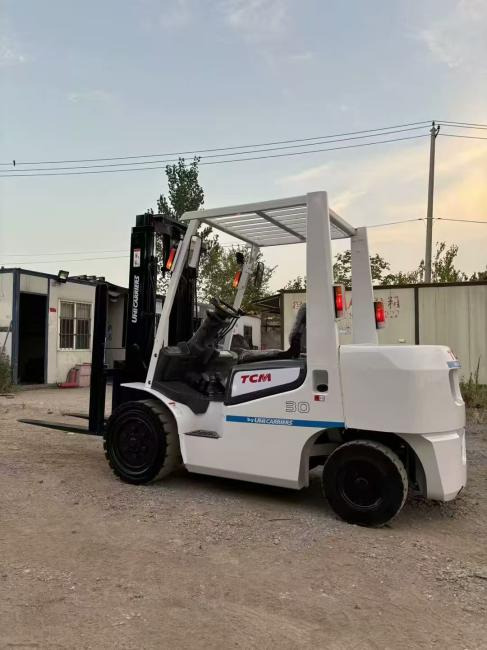 TCM 3-TON - Dikey platform: fotoğraf 3 TCM 3-TON - Dikey platform: fotoğraf 3