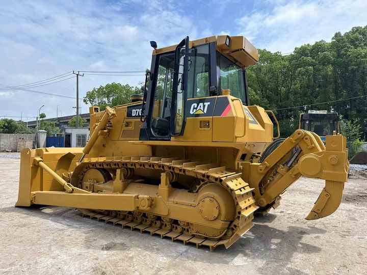 CAT D7G Bulldozer/Used CAT D7G D7H D8R Bulldozer with Ripper,construction Equipment Bulldozer - Buldozer: fotoğraf 4 CAT D7G Bulldozer/Used CAT D7G D7H D8R Bulldozer with Ripper,construction Equipment Bulldozer - Buldozer: fotoğraf 4