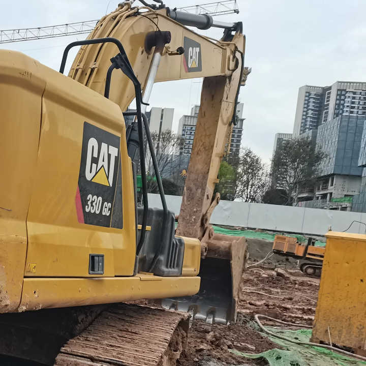 Good Condition Used CAT Excavator Japan 330GC Original Used Excavator Cat 330GC in Stock - Paletli ekskavatör: fotoğraf 2 Good Condition Used CAT Excavator Japan 330GC Original Used Excavator Cat 330GC in Stock - Paletli ekskavatör: fotoğraf 2