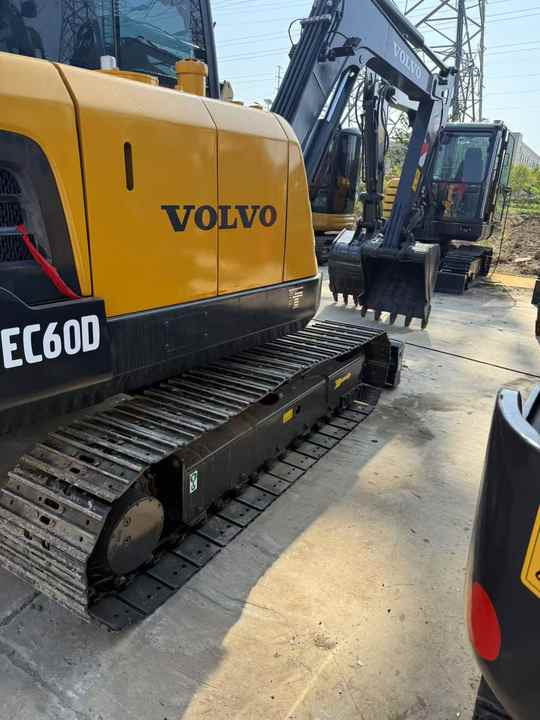 High Quality Used Volvo EC60D Excavator for Sale 6 Ton Compact Machine, Excellent Condition, Ready for Work! - Paletli ekskavatör: fotoğraf 2 High Quality Used Volvo EC60D Excavator for Sale 6 Ton Compact Machine, Excellent Condition, Ready for Work! - Paletli ekskavatör: fotoğraf 2
