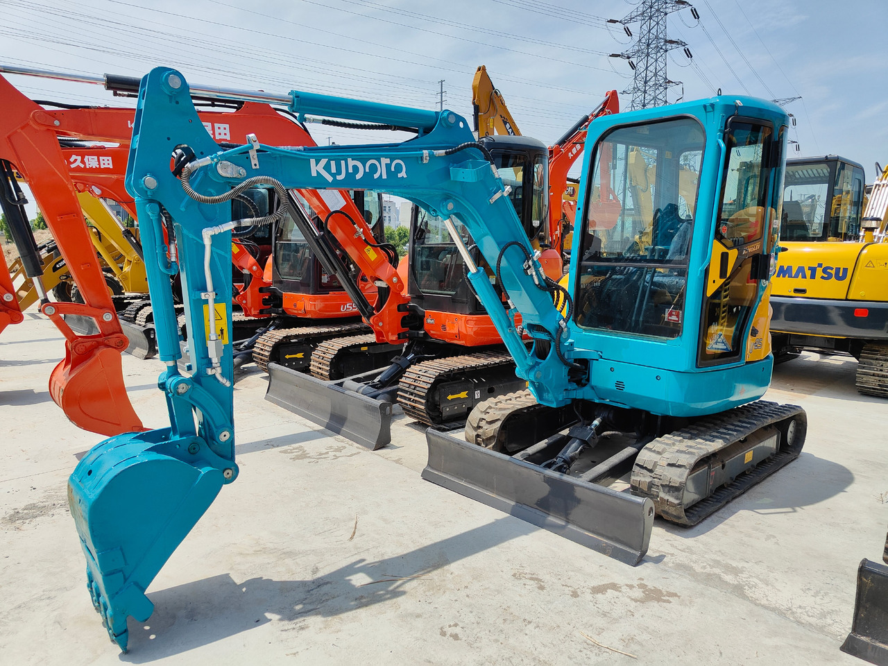 KUBOTA U25 - Mini ekskavatör: fotoğraf 1 KUBOTA U25 - Mini ekskavatör: fotoğraf 1