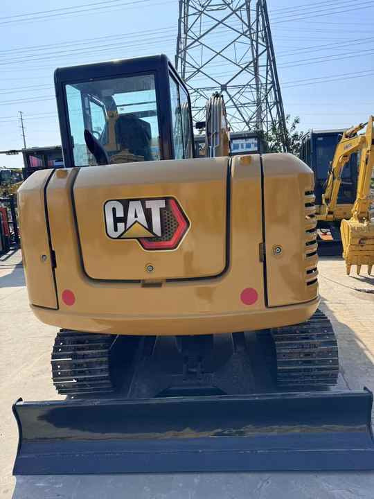 Mini Cat Brand Cat 305 Small Excavator in Stock Used Mini Excavator CAT305.5E2 CAT306 CAT307 CAT308 With Good Condition - Mini ekskavatör: fotoğraf 3 Mini Cat Brand Cat 305 Small Excavator in Stock Used Mini Excavator CAT305.5E2 CAT306 CAT307 CAT308 With Good Condition - Mini ekskavatör: fotoğraf 3