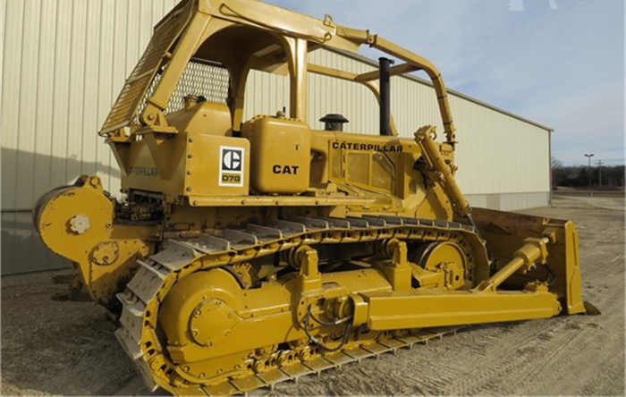 Used CAT D7 D7G Bulldozer with Winch /Caterpillar Bulldozer with Winch CAT D7G D7H D7R Dozer for Sale - Buldozer: fotoğraf 4 Used CAT D7 D7G Bulldozer with Winch /Caterpillar Bulldozer with Winch CAT D7G D7H D7R Dozer for Sale - Buldozer: fotoğraf 4