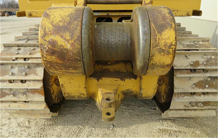 Used CAT D7 D7G Bulldozer with Winch /Caterpillar Bulldozer with Winch CAT D7G D7H D7R Dozer for Sale - Buldozer: fotoğraf 5 Used CAT D7 D7G Bulldozer with Winch /Caterpillar Bulldozer with Winch CAT D7G D7H D7R Dozer for Sale - Buldozer: fotoğraf 5