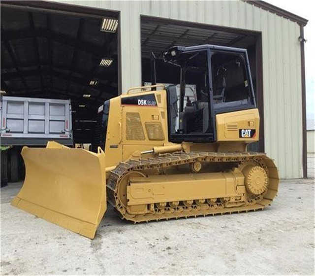 Used Cat D5k D5g D5 D5m D5h Crawler Bulldozer , CAT Bulldozer with Ripper , Original Cat Bulldozers - Buldozer: fotoğraf 5 Used Cat D5k D5g D5 D5m D5h Crawler Bulldozer , CAT Bulldozer with Ripper , Original Cat Bulldozers - Buldozer: fotoğraf 5