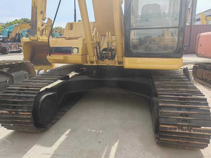 Used Digger CAT 325BL Construction Machinery Construction Digger Used CAT 325BL Cheap Excavator - Paletli ekskavatör: fotoğraf 3 Used Digger CAT 325BL Construction Machinery Construction Digger Used CAT 325BL Cheap Excavator - Paletli ekskavatör: fotoğraf 3