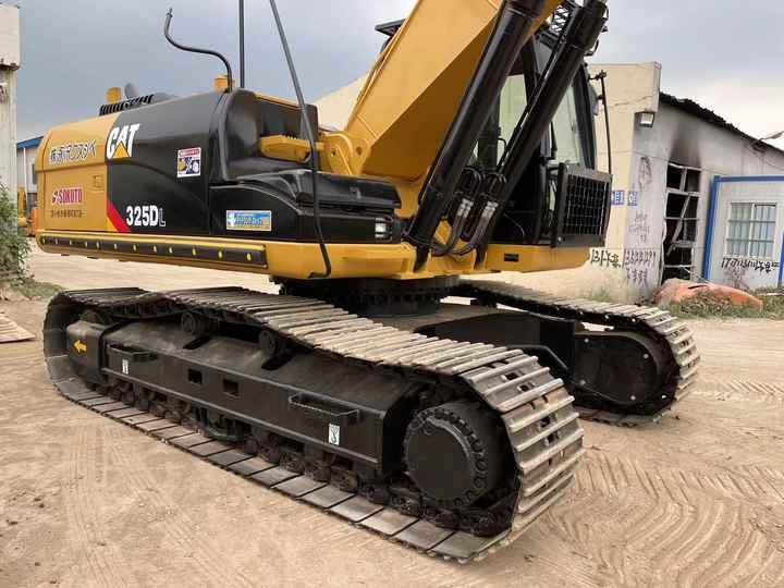 Used Digger CAT 325DL Construction Machinery Construction Digger Used CAT 325DL Cheap Excavator - Paletli ekskavatör: fotoğraf 4 Used Digger CAT 325DL Construction Machinery Construction Digger Used CAT 325DL Cheap Excavator - Paletli ekskavatör: fotoğraf 4