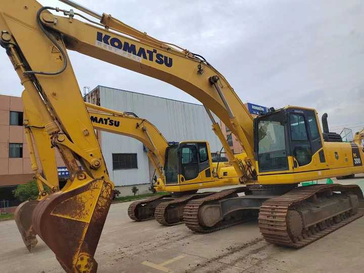 Used Good Quality Japan Original PC300-8 in Good Condition PC300-8 Komatsu - Paletli ekskavatör: fotoğraf 4 Used Good Quality Japan Original PC300-8 in Good Condition PC300-8 Komatsu - Paletli ekskavatör: fotoğraf 4