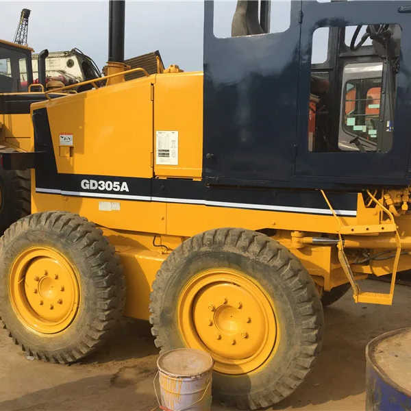 Used Komatsu GD305 Motor Grader Cheap Price Komatsu Road Grader GD305 Good Condition in China - Greyder: fotoğraf 1 Used Komatsu GD305 Motor Grader Cheap Price Komatsu Road Grader GD305 Good Condition in China - Greyder: fotoğraf 1