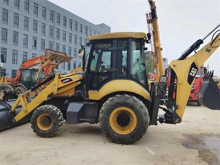 Used Machinery CAT 420F for Sale, Caterpillar Machinery Used Backhoe Loader in Shanghai Used Cat 416 420 Retro Excavator - Iş makinesi: fotoğraf 2 Used Machinery CAT 420F for Sale, Caterpillar Machinery Used Backhoe Loader in Shanghai Used Cat 416 420 Retro Excavator - Iş makinesi: fotoğraf 2