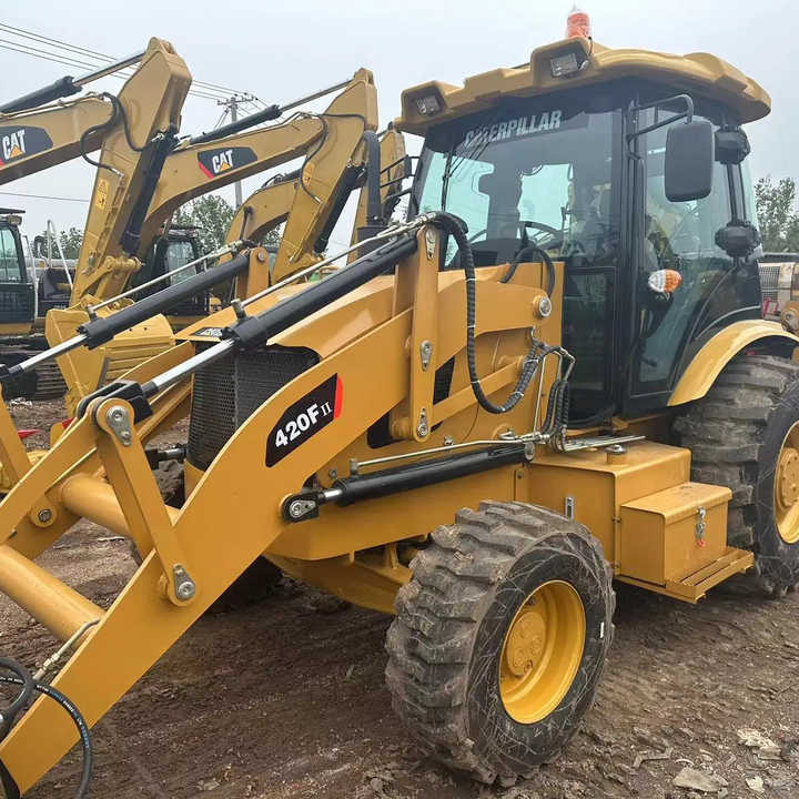 Used Wheel Loader CAT420F Caterpillar 420F Mini Construction Machinery Mini Wheel Skid Steer Loader in Stock - Iş makinesi: fotoğraf 1 Used Wheel Loader CAT420F Caterpillar 420F Mini Construction Machinery Mini Wheel Skid Steer Loader in Stock - Iş makinesi: fotoğraf 1