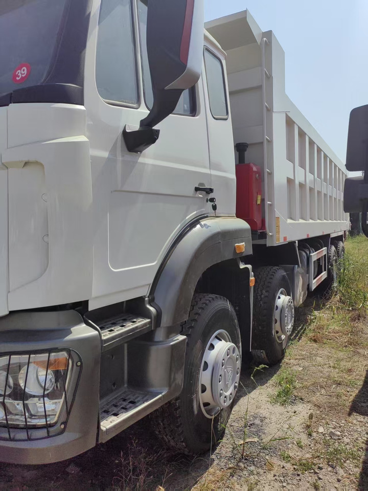 Howo HOWO 8X4 dump truck for sale - Damperli kamyon: fotoğraf 4 Howo HOWO 8X4 dump truck for sale - Damperli kamyon: fotoğraf 4