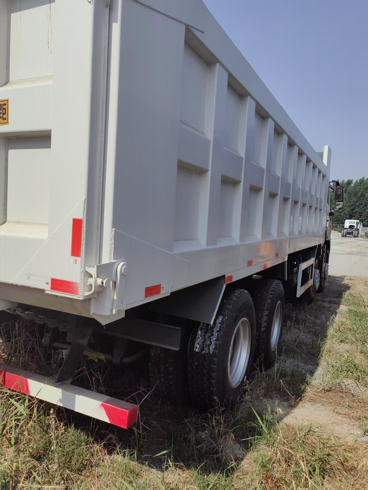 Howo HOWO 8X4 dump truck for sale - Damperli kamyon: fotoğraf 2 Howo HOWO 8X4 dump truck for sale - Damperli kamyon: fotoğraf 2