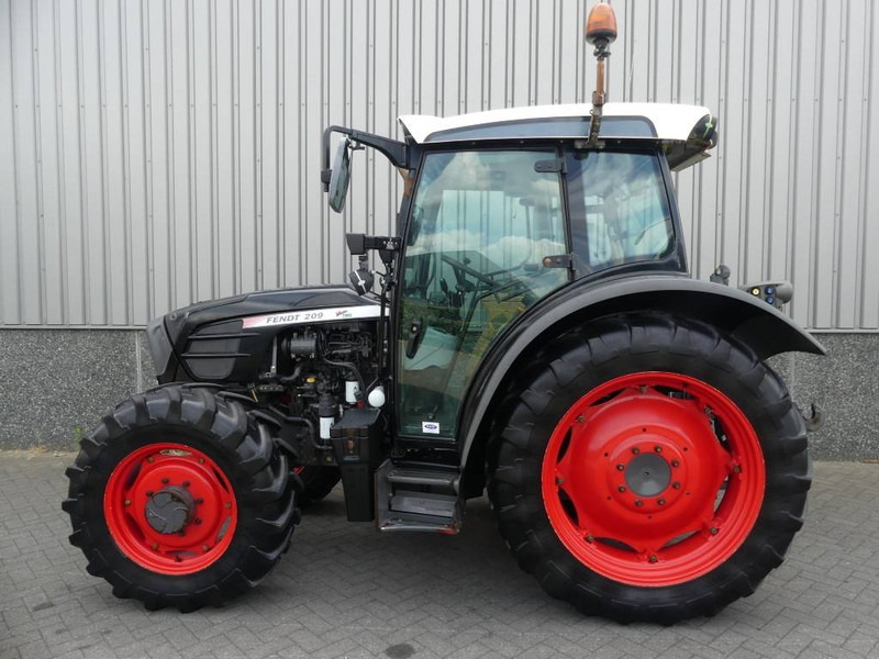 Fendt 209S Vario TMS - Traktör: fotoğraf 2 Fendt 209S Vario TMS - Traktör: fotoğraf 2