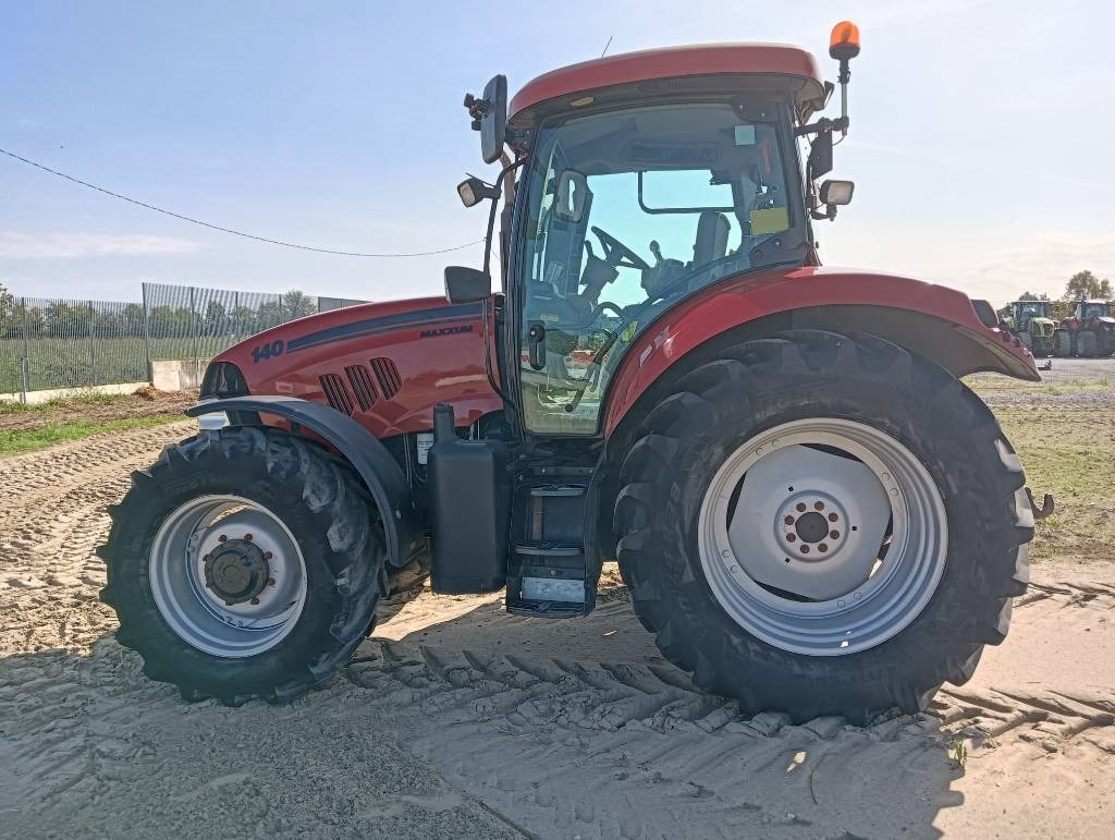 Case IH Maxxum 140 - Traktör: fotoğraf 4 Case IH Maxxum 140 - Traktör: fotoğraf 4