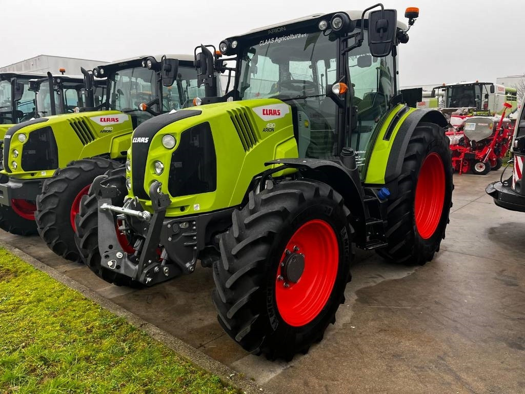 Claas Arion 430 - Traktör: fotoğraf 2 Claas Arion 430 - Traktör: fotoğraf 2