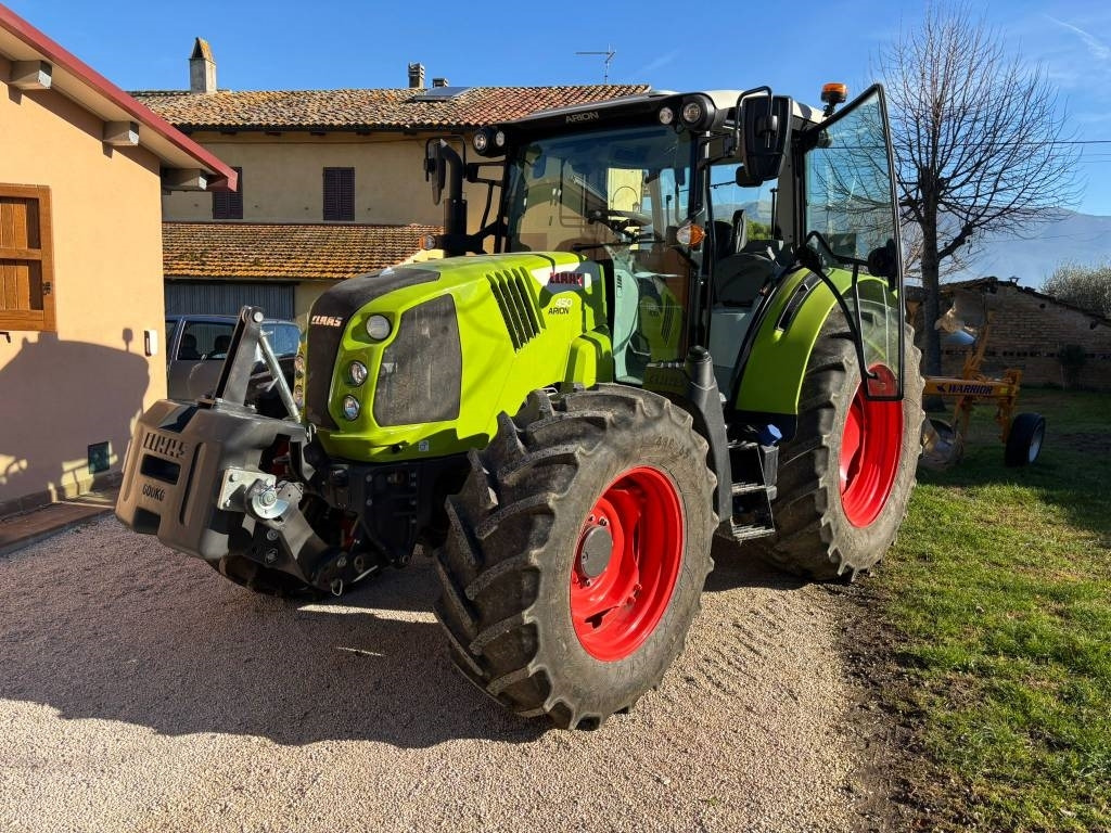 Claas Arion 450 - Traktör: fotoğraf 1 Claas Arion 450 - Traktör: fotoğraf 1