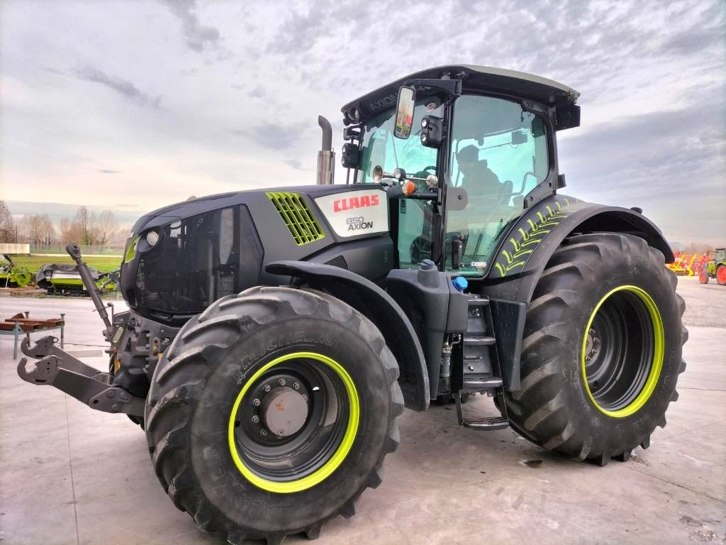 Claas Axion 810 - Traktör: fotoğraf 3 Claas Axion 810 - Traktör: fotoğraf 3
