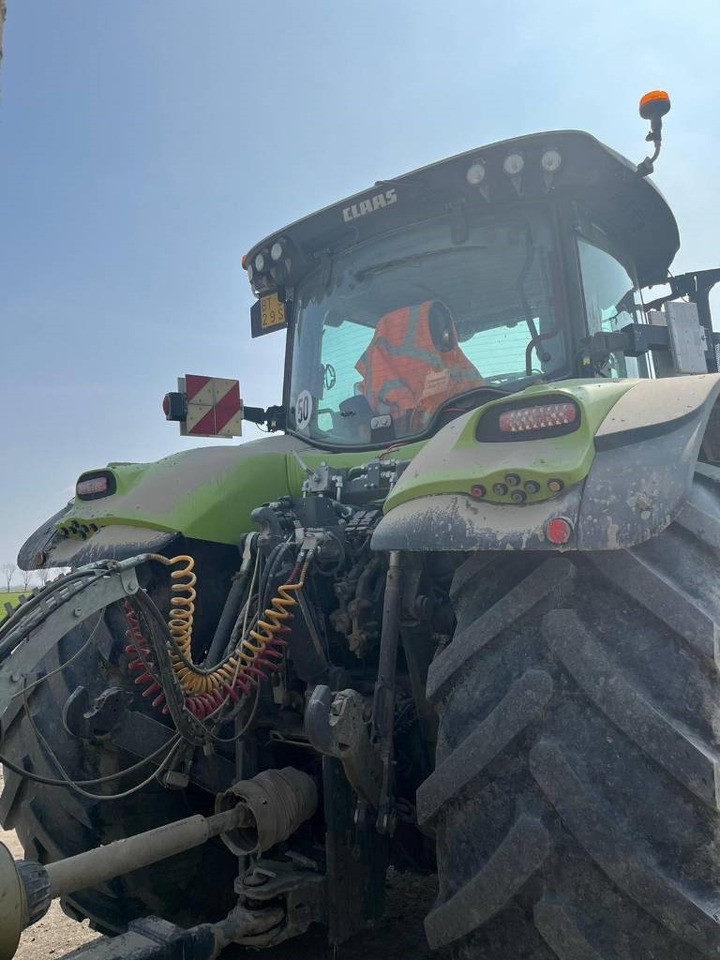 Claas Axion 830 - Traktör: fotoğraf 4 Claas Axion 830 - Traktör: fotoğraf 4