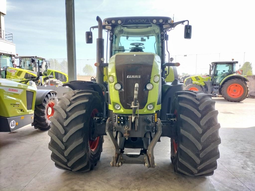 Claas Axion 950 Cmatic - Traktör: fotoğraf 2 Claas Axion 950 Cmatic - Traktör: fotoğraf 2