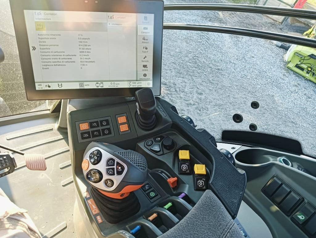 Claas Axion 960 Terra Trac - Traktör: fotoğraf 5 Claas Axion 960 Terra Trac - Traktör: fotoğraf 5