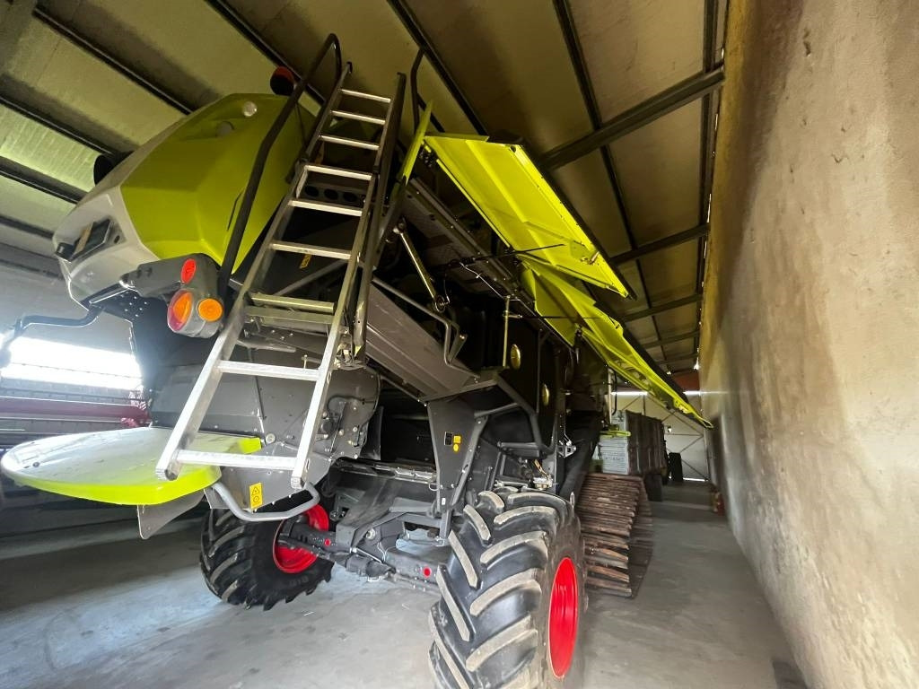 Claas LEXION 750 ACR - Biçerdöver: fotoğraf 4 Claas LEXION 750 ACR - Biçerdöver: fotoğraf 4