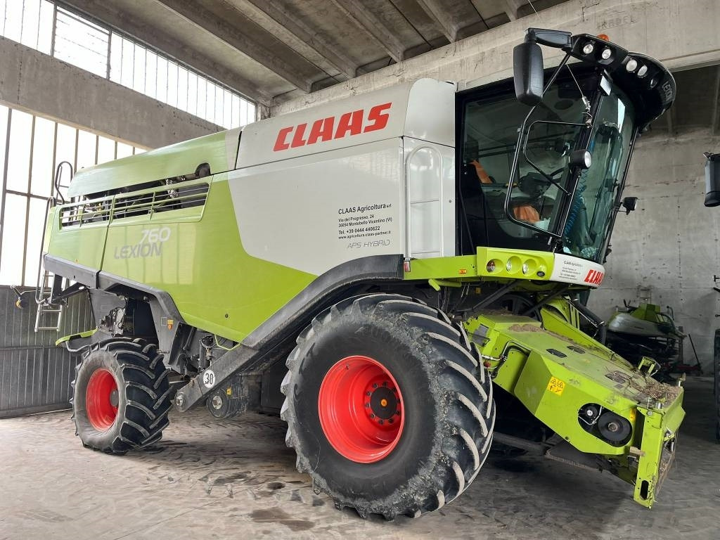 Claas Lexion 760 - Biçerdöver: fotoğraf 1 Claas Lexion 760 - Biçerdöver: fotoğraf 1