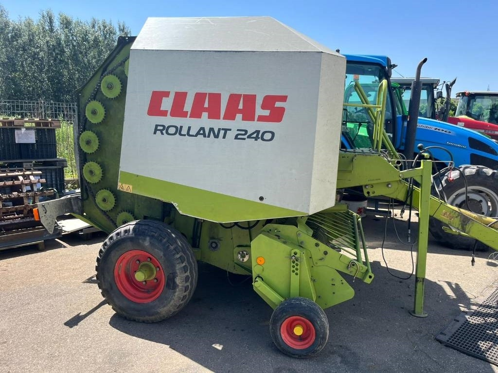 Claas Rollant 240 - Silindirik balya makinesi: fotoğraf 5 Claas Rollant 240 - Silindirik balya makinesi: fotoğraf 5