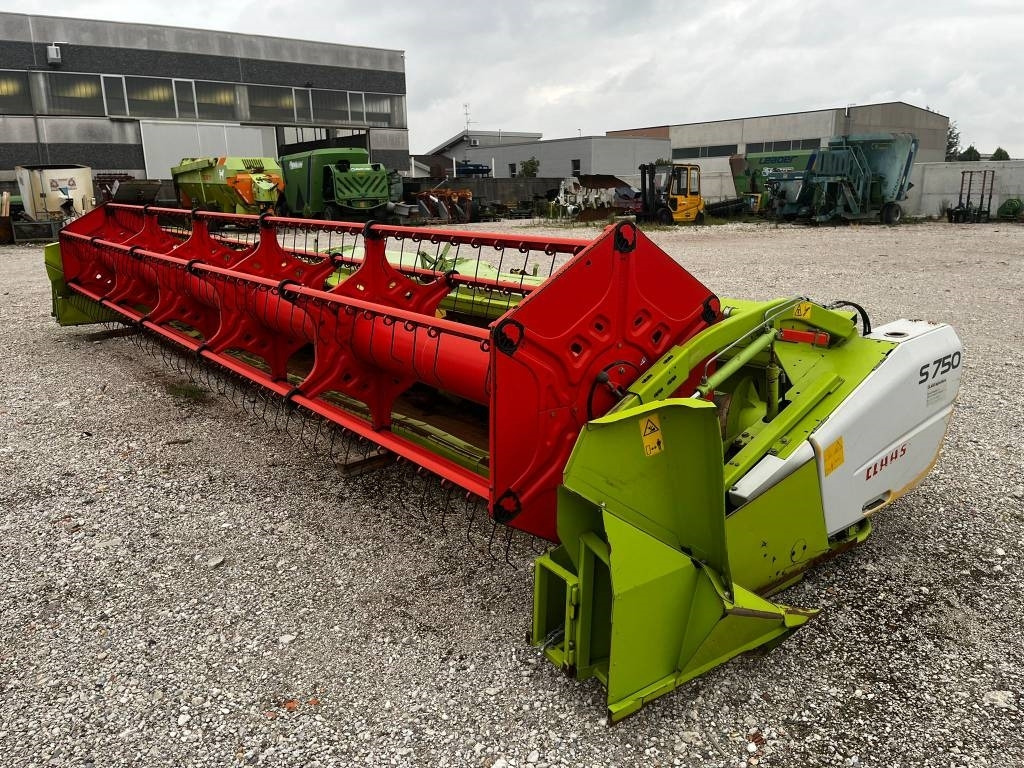 Claas S 750  - Hasat makinesi aksesuarları: fotoğraf 4 Claas S 750  - Hasat makinesi aksesuarları: fotoğraf 4