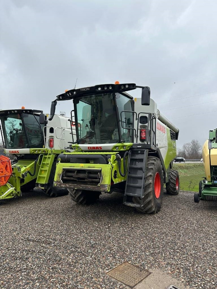 Claas Trion 530 - Biçerdöver: fotoğraf 3 Claas Trion 530 - Biçerdöver: fotoğraf 3