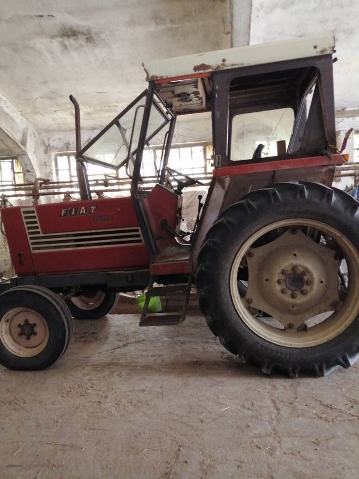 Fiat 680 - Traktör: fotoğraf 3 Fiat 680 - Traktör: fotoğraf 3
