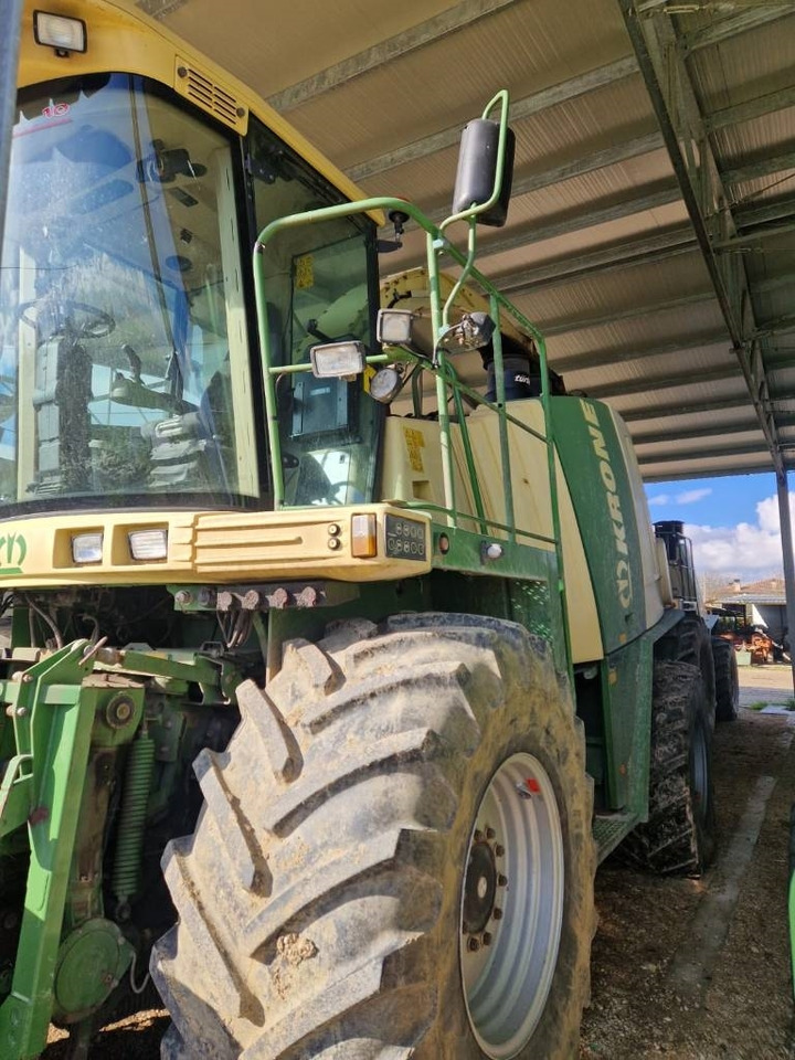 Krone Big X 800 - Silaj makinesi: fotoğraf 1 Krone Big X 800 - Silaj makinesi: fotoğraf 1