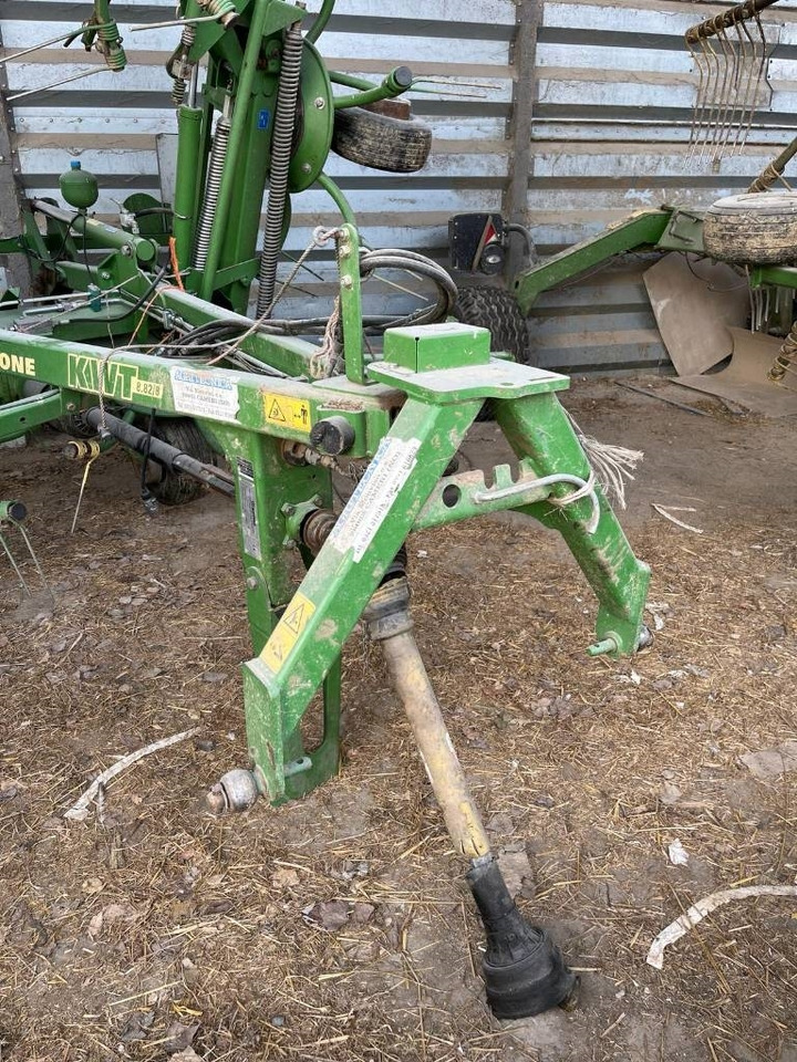 Krone KWT 882 - Ot toplama tırmığı: fotoğraf 3 Krone KWT 882 - Ot toplama tırmığı: fotoğraf 3