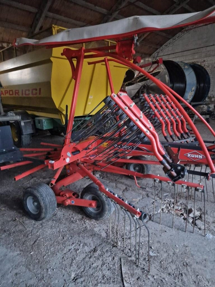Kuhn 5031T - Ot toplama tırmığı: fotoğraf 2 Kuhn 5031T - Ot toplama tırmığı: fotoğraf 2