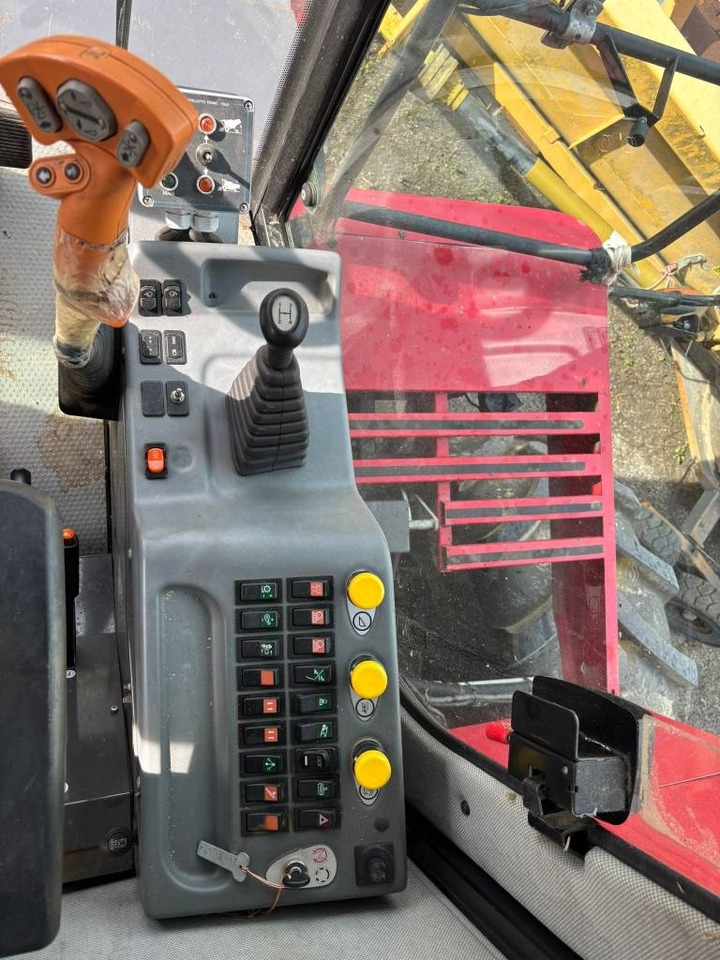 Laverda 5658 - Biçerdöver: fotoğraf 5 Laverda 5658 - Biçerdöver: fotoğraf 5