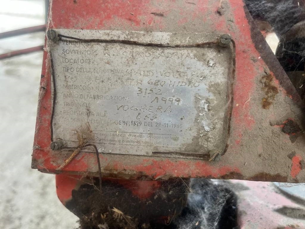 Lely TH 680 - Ot toplama tırmığı: fotoğraf 2 Lely TH 680 - Ot toplama tırmığı: fotoğraf 2