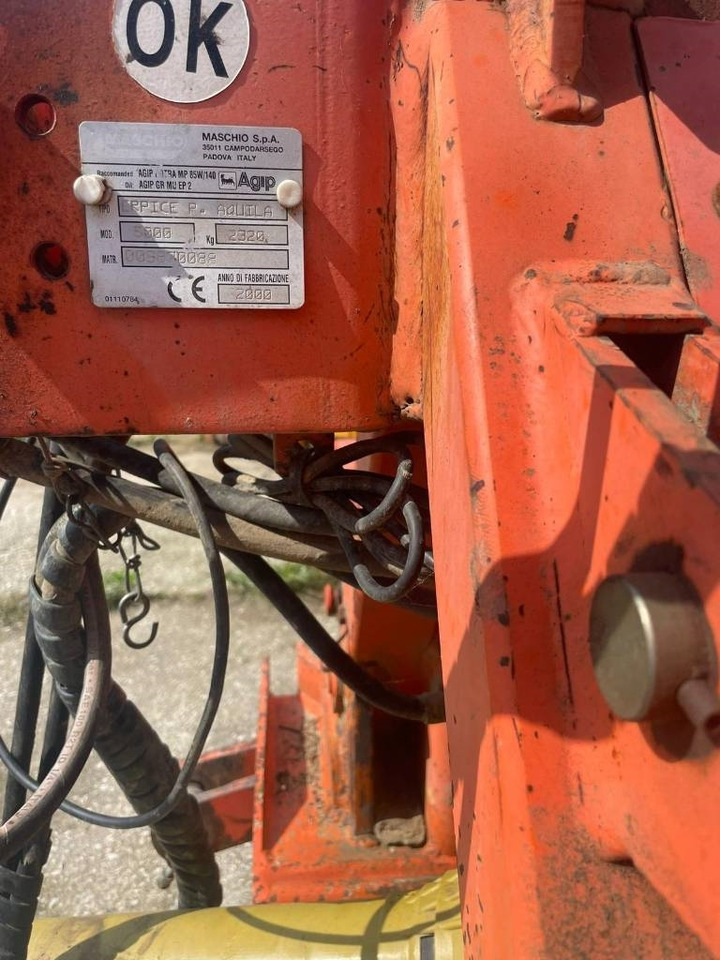 Maschio Aquila 5000 - Dik rotovatör: fotoğraf 3 Maschio Aquila 5000 - Dik rotovatör: fotoğraf 3