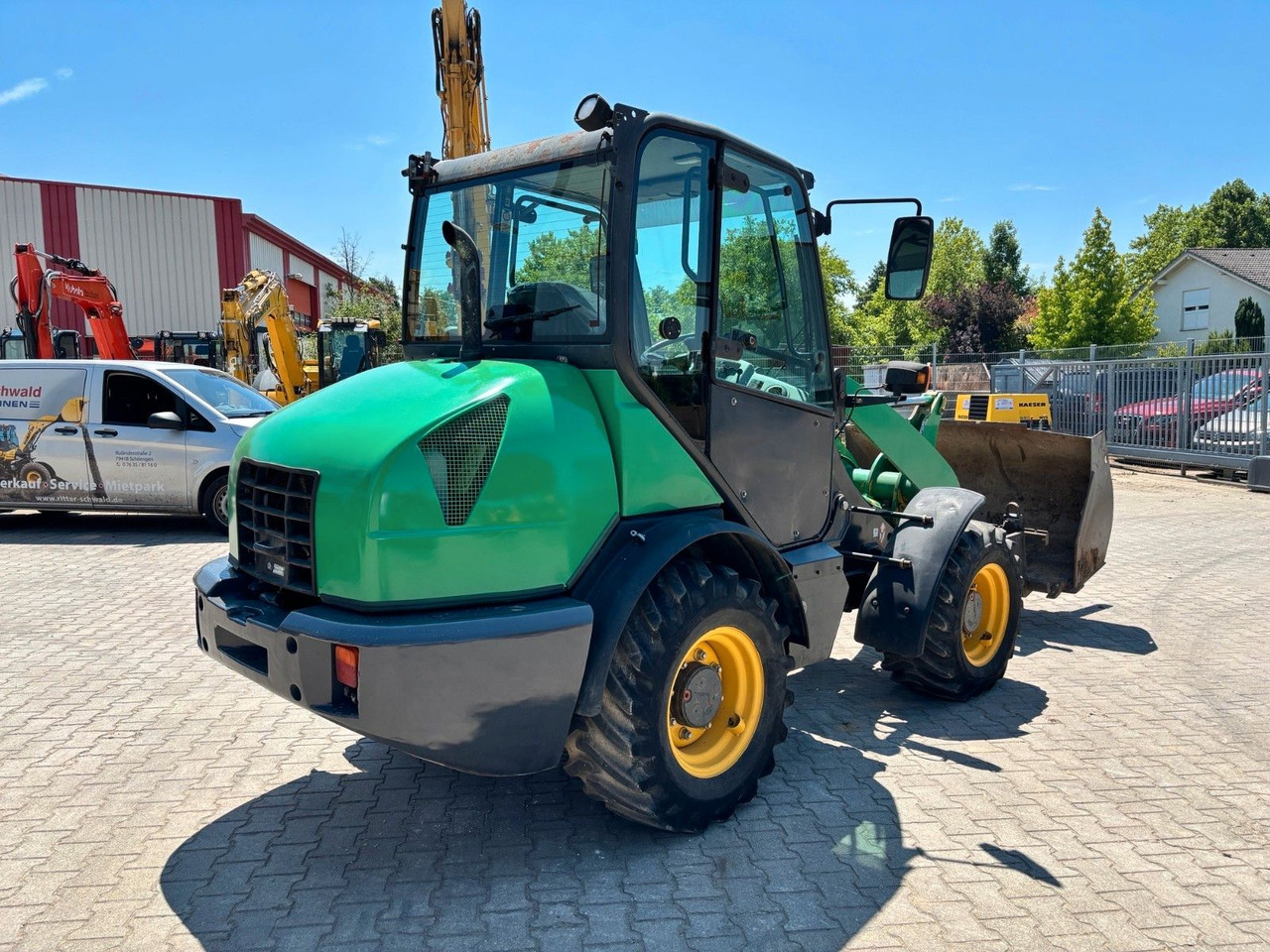 Komatsu WA70-5 - Tekerlekli yükleyici: fotoğraf 2 Komatsu WA70-5 - Tekerlekli yükleyici: fotoğraf 2