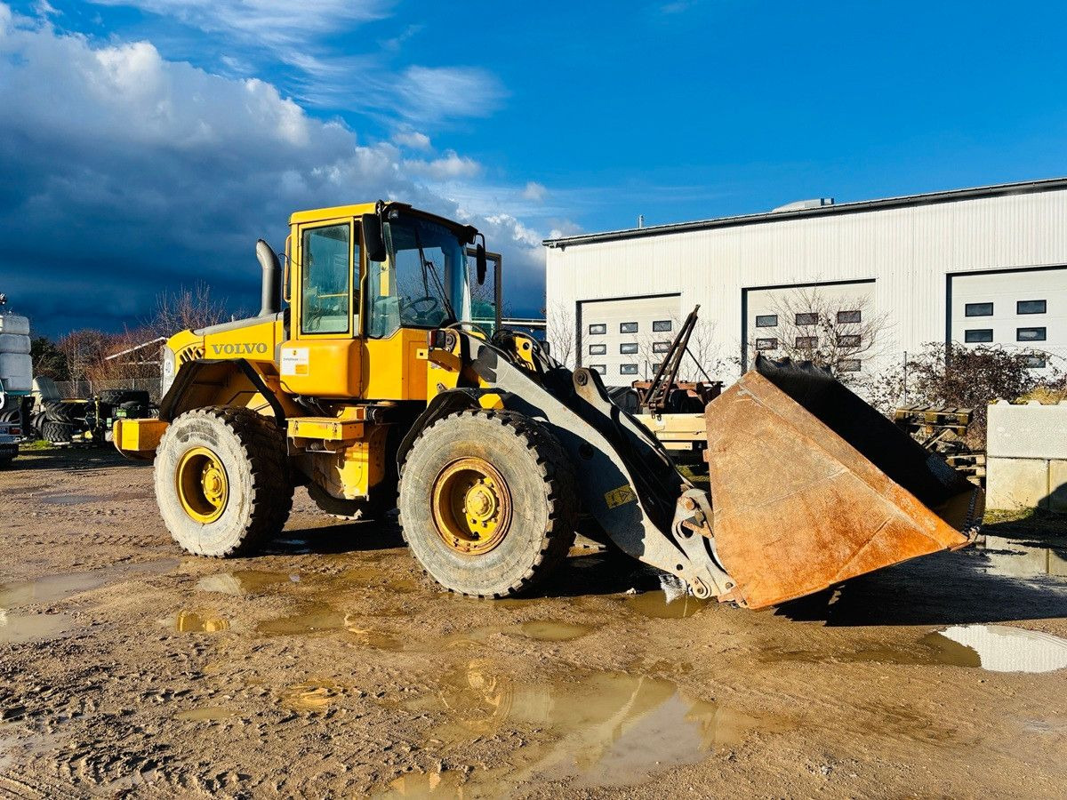 Volvo L60E - Tekerlekli yükleyici: fotoğraf 1 Volvo L60E - Tekerlekli yükleyici: fotoğraf 1