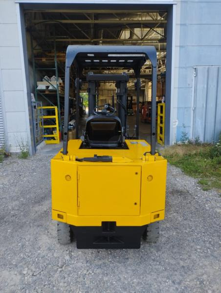 Daewoo Chariot élévateur électrique B30S fenwick - Elektrikli forklift: fotoğraf 3 Daewoo Chariot élévateur électrique B30S fenwick - Elektrikli forklift: fotoğraf 3