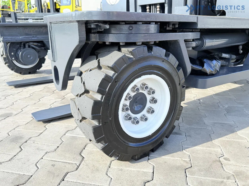 Combilift C4000 / GAS / DUPLEX – 4100MM / SIDESHIFT / FREE LIFT / FULL HEATED CABIN / ONLY 4223 HOURS / CONDITION – LIKE NEW! C4000 / GAS - 4 yönlü reach truck: fotoğraf 5 Combilift C4000 / GAS / DUPLEX – 4100MM / SIDESHIFT / FREE LIFT / FULL HEATED CABIN / ONLY 4223 HOURS / CONDITION – LIKE NEW! C4000 / GAS - 4 yönlü reach truck: fotoğraf 5