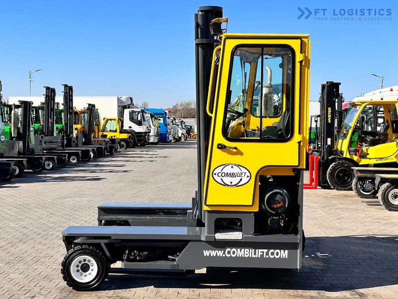 Combilift C4000 / LPG / DUPLEX / 4100MM / SCALE / SIDE SHIFT / LIKE NEW C4000 / LPG / DUPLEX / 4100MM / SCALE / SIDE SHIFT / LIKE NEW - 4 yönlü reach truck: fotoğraf 2 Combilift C4000 / LPG / DUPLEX / 4100MM / SCALE / SIDE SHIFT / LIKE NEW C4000 / LPG / DUPLEX / 4100MM / SCALE / SIDE SHIFT / LIKE NEW - 4 yönlü reach truck: fotoğraf 2