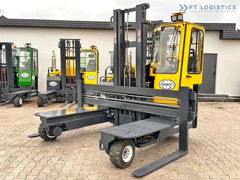 Combilift C4500 / DUPLEX / 4050MM / DIESEL / WIDE POSITIONER / FREE LIFT C4500 / DUPLEX / 4050MM / DIESEL / WIDE POSITIONER / FREE LIFT - 4 yönlü reach truck: fotoğraf 1 Combilift C4500 / DUPLEX / 4050MM / DIESEL / WIDE POSITIONER / FREE LIFT C4500 / DUPLEX / 4050MM / DIESEL / WIDE POSITIONER / FREE LIFT - 4 yönlü reach truck: fotoğraf 1