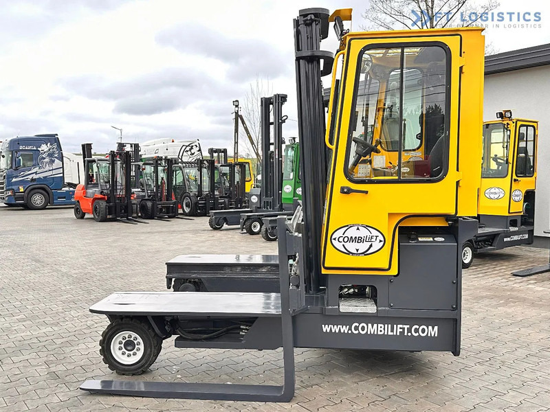Combilift C4500 / DUPLEX / 4050MM / DIESEL / WIDE POSITIONER / FREE LIFT C4500 / DUPLEX / 4050MM / DIESEL / WIDE POSITIONER / FREE LIFT - 4 yönlü reach truck: fotoğraf 3 Combilift C4500 / DUPLEX / 4050MM / DIESEL / WIDE POSITIONER / FREE LIFT C4500 / DUPLEX / 4050MM / DIESEL / WIDE POSITIONER / FREE LIFT - 4 yönlü reach truck: fotoğraf 3