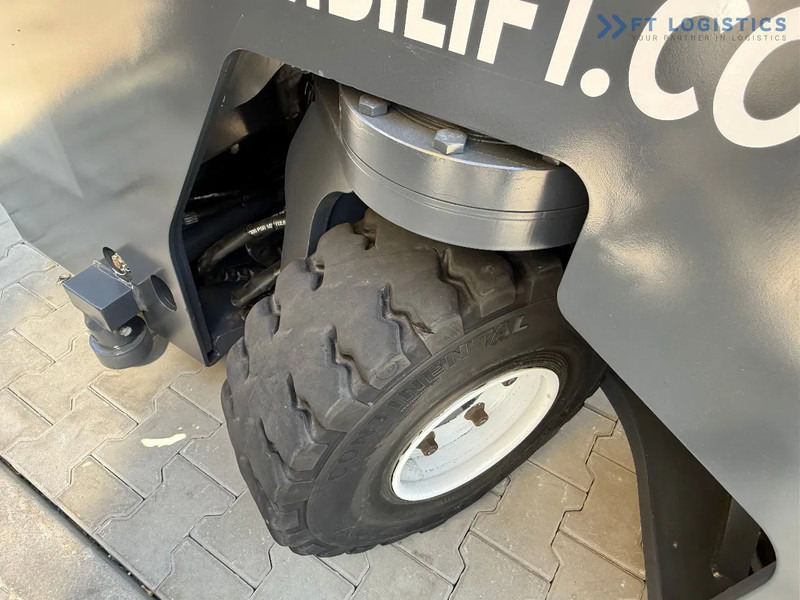 4 yönlü reach truck Combilift C5000E / ELECTRIC / TRIPLEX 8300MM / FULL FREE LIFT / WIDE FORK POSITIONER / SIDE SHIFT / BATTERY LIKE NEW C5000E / ELECTRIC / T: fotoğraf 7