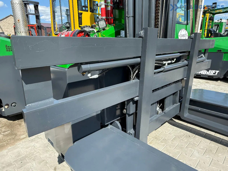 Combilift C5000E / ELECTRIC / TRIPLEX 8300MM / FULL FREE LIFT / WIDE FORK POSITIONER / SIDE SHIFT / BATTERY LIKE NEW C5000E / ELECTRIC / T - 4 yönlü reach truck: fotoğraf 5 Combilift C5000E / ELECTRIC / TRIPLEX 8300MM / FULL FREE LIFT / WIDE FORK POSITIONER / SIDE SHIFT / BATTERY LIKE NEW C5000E / ELECTRIC / T - 4 yönlü reach truck: fotoğraf 5