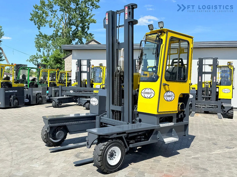 Combilift C5000XL / GAS / DUPLEX / 4500MM / FREE LIFT / SIDESHIFT / FORK POSITIONER / XL CABIN / NEW TYRES C5000XL / GAS / DUPLEX / 4500MM - 4 yönlü reach truck: fotoğraf 4 Combilift C5000XL / GAS / DUPLEX / 4500MM / FREE LIFT / SIDESHIFT / FORK POSITIONER / XL CABIN / NEW TYRES C5000XL / GAS / DUPLEX / 4500MM - 4 yönlü reach truck: fotoğraf 4