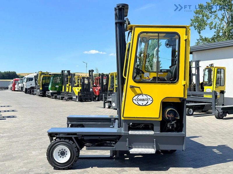 Combilift C5000XL / GAS / DUPLEX / 4500MM / FREE LIFT / SIDESHIFT / FORK POSITIONER / XL CABIN / NEW TYRES C5000XL / GAS / DUPLEX / 4500MM - 4 yönlü reach truck: fotoğraf 2 Combilift C5000XL / GAS / DUPLEX / 4500MM / FREE LIFT / SIDESHIFT / FORK POSITIONER / XL CABIN / NEW TYRES C5000XL / GAS / DUPLEX / 4500MM - 4 yönlü reach truck: fotoğraf 2