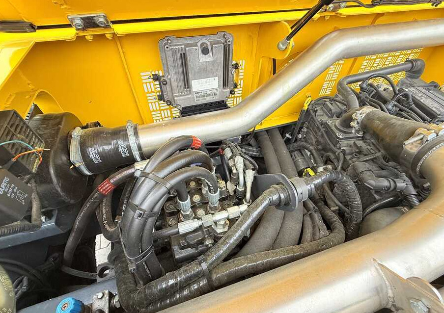 Combilift C6000FSL / DIESEL / DUPLEX – 4100MM / 1400MM FORKS / SIDeloADER / 6000KG LIFTING CAPACITY / FREE LIFT / DEUTZ ENGINE / EXCELLENT CONDITION finansal kiralama Combilift C6000FSL / DIESEL / DUPLEX – 4100MM / 1400MM FORKS / SIDeloADER / 6000KG LIFTING CAPACITY / FREE LIFT / DEUTZ ENGINE / EXCELLENT CONDITION: fotoğraf 12